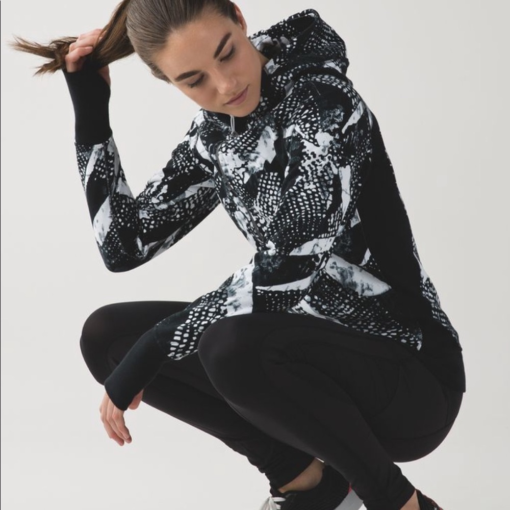 LULULEMON SCUBA HOODIE  🖤 STATIC MIST (LIKE NEW!)
